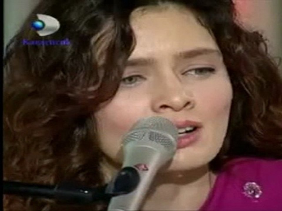 Nil Karaibrahimgil - Istanbulda Sonbahar