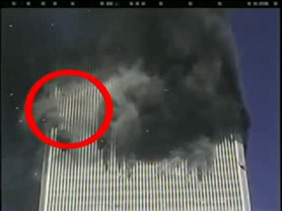 11 EXPOSED WTC Flying Winged Aliens Caught on Video