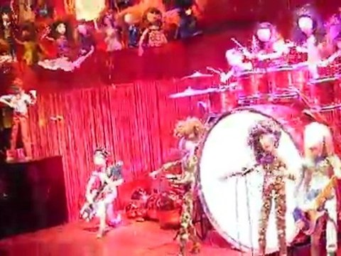 Les marionnettes d'AndrewYANG...