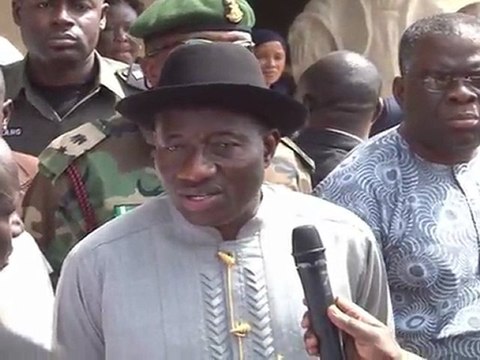 Nigerian president visits Christmas attacks site