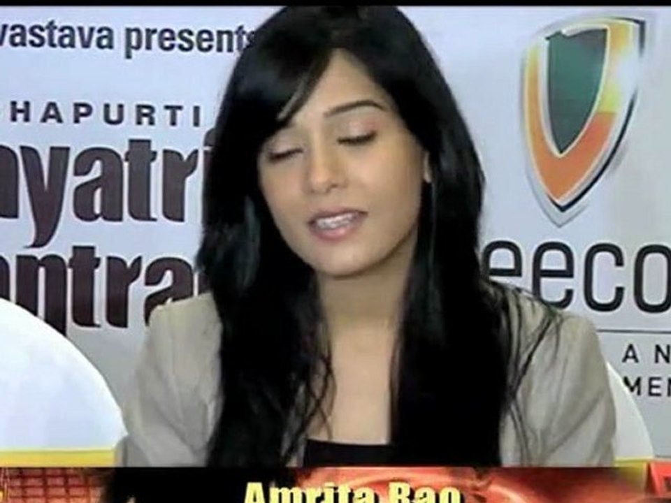 Akshay Kumar Launches Gayatri Mantras