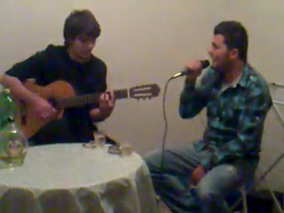 "buldun mu yerime kimseyi buldun mu" Elveda şarkısına süper yorum..