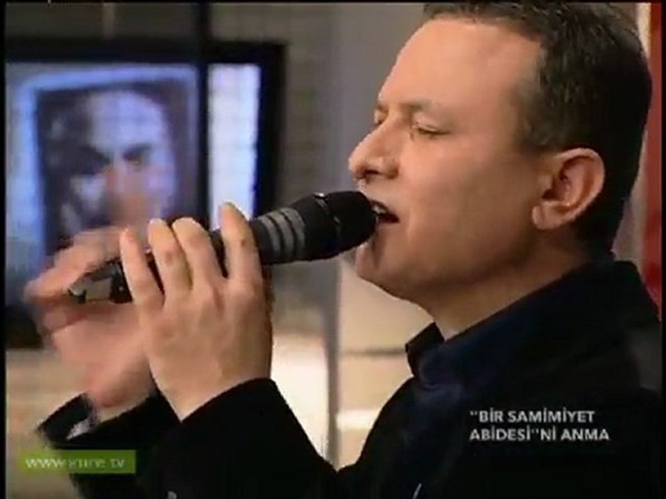 Ertuğrul Erkişi Zulmü alkışlayamam M.Akif 2011