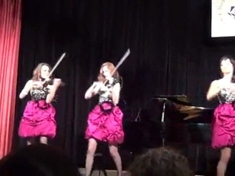 трио из Словакии «Xplosion» - Gimme! Gimme! Gimme!(ABBA)