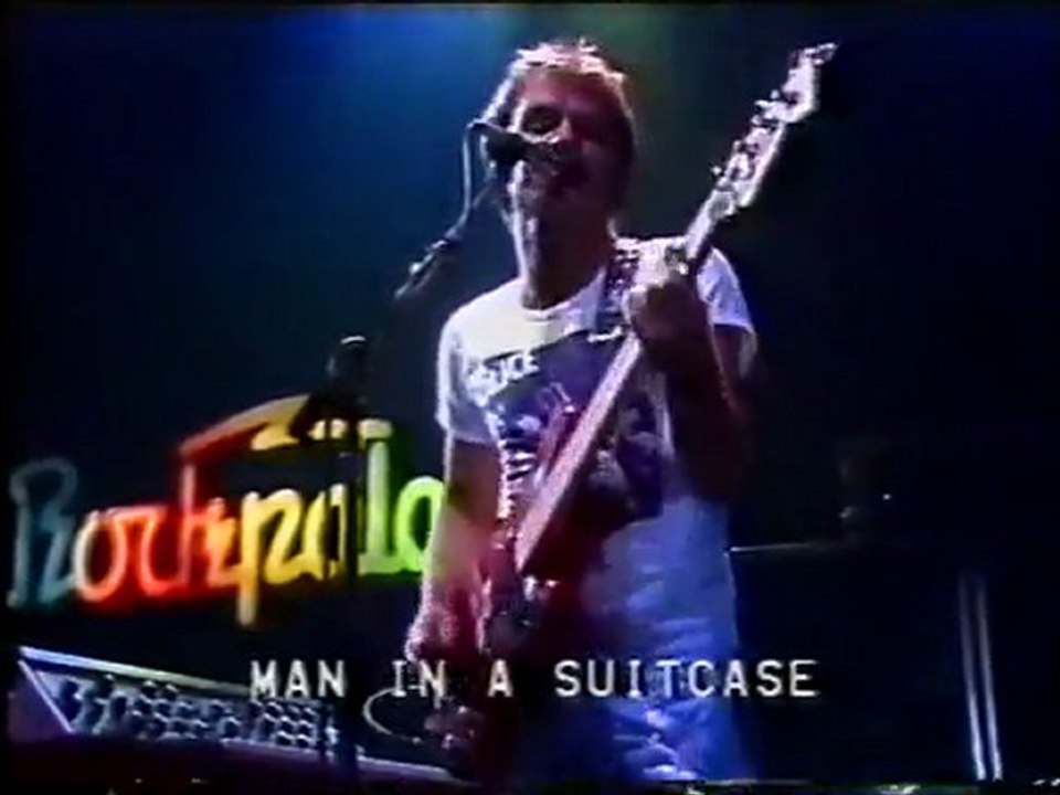 Man In A Suitcase (LIVE) / THE POLICE