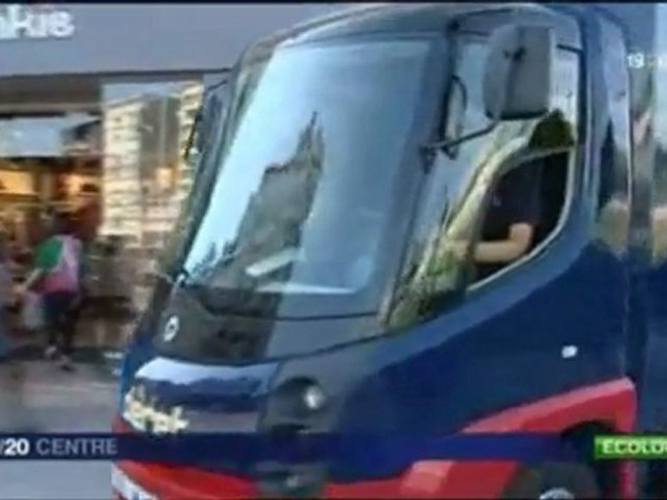 Deret acquiert son premier véhicule utilitaire léger électrique : un Renault Kangoo ZE.