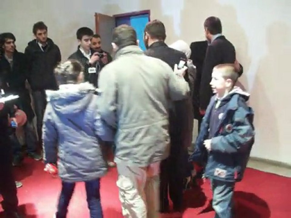 mekkenin fethi karabük anadolu gençlik derneği 2011 görüntüler..