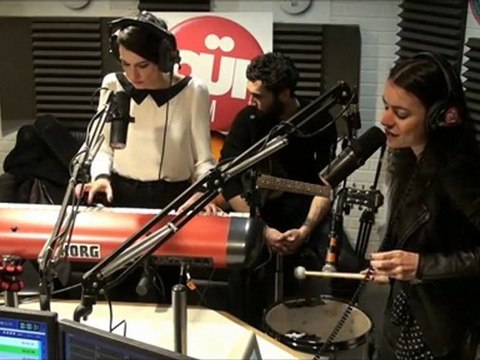 Smoking Smoking - Are We Lucky - Session Acoustique OÜI FM