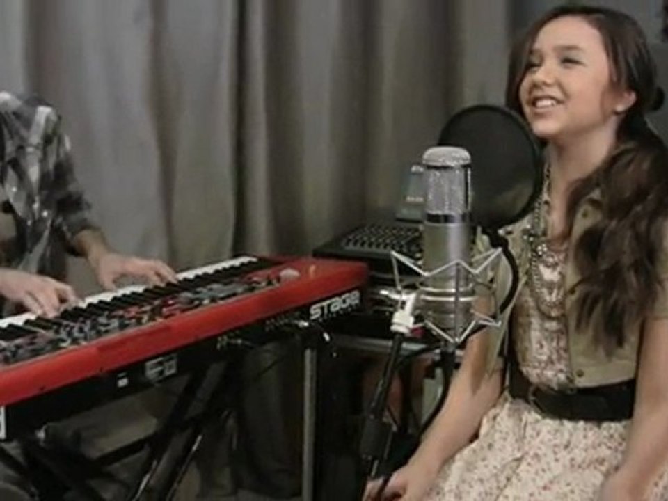 Maddi Jane - Just The Way You Are (Bruno Mars)