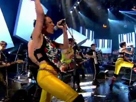 iConcerts - Gogol Bordello - 60 Revolutions (live)