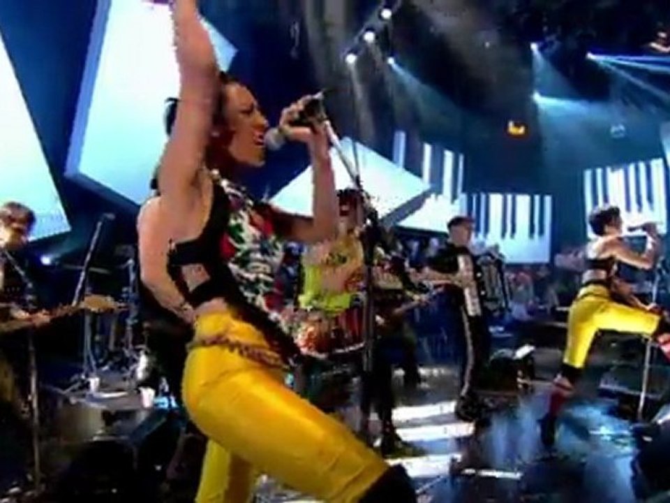 iConcerts - Gogol Bordello - 60 Revolutions (live)