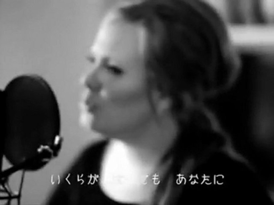 Adele - Make You Feel My Love performed LIVE in her home (January 2011)