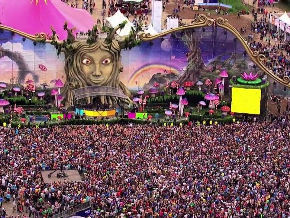 Tomorrowland 2011 _ official after movie