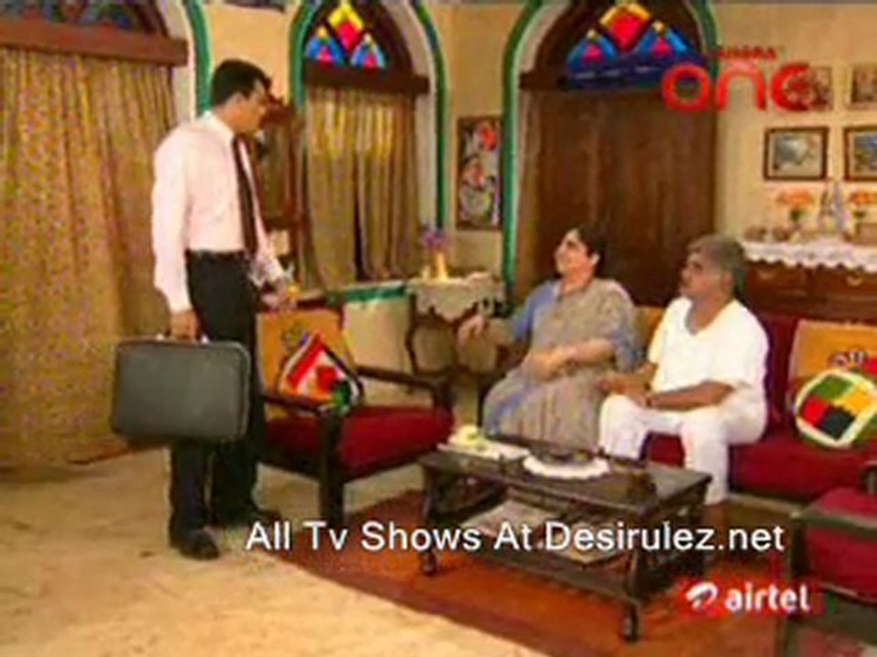Woh Rehen Wali Mehlon Ki 3rd January  2012 pt1