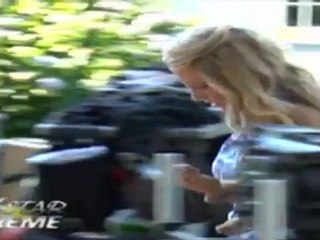 DiCaprio Dating Victoria's Secret Model!