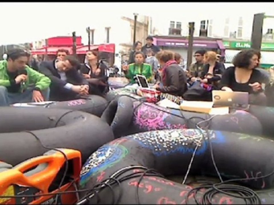 Nous avons beaucoup à faire ensemble //  EDITO by FALTOT // A4 Sc2 // Soleil de la Butte // 22 Juillet 2011 // 75018