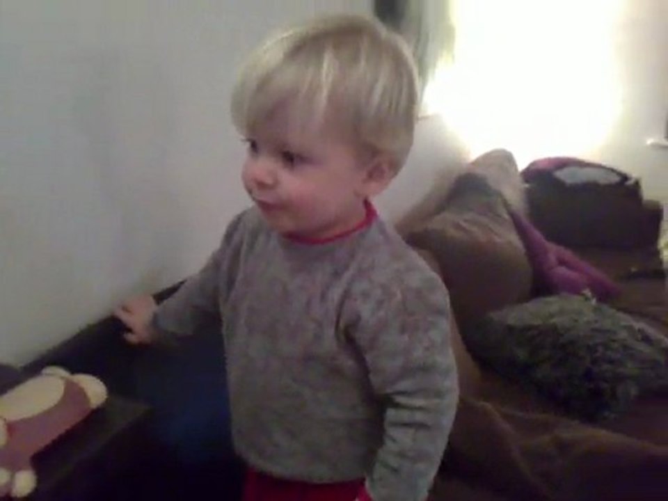 antonin danse avec Zoé