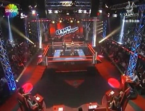 Zeynep Türköz ile Hazal Kazancı düellosu - Dillere düşeceğiz