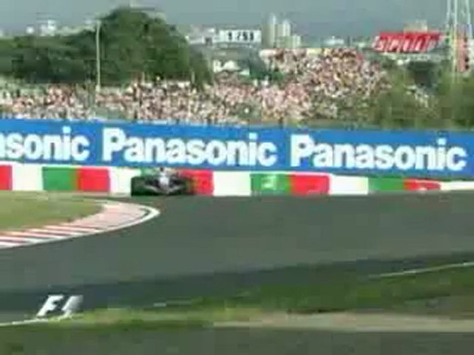 Japan 2005 Kimi Räikkönen vs Giancarlo Fisichella