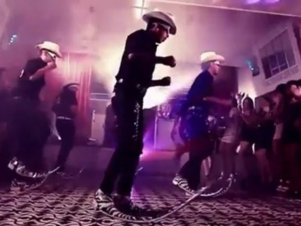 VIDEO OFICIAL 3Ball MTY - Inténtalo (Me Prende)