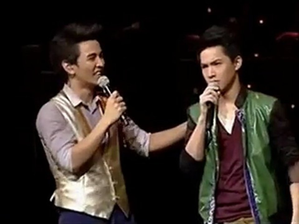 คอนเสิร์ต ถึงไหนถึงกัน 10/12