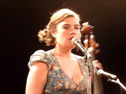 MORIARTY ISABELLA AU DIVAN DU MONDE oct. 2011