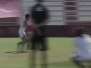 Pato crame Thiago Silva à l'entraînement