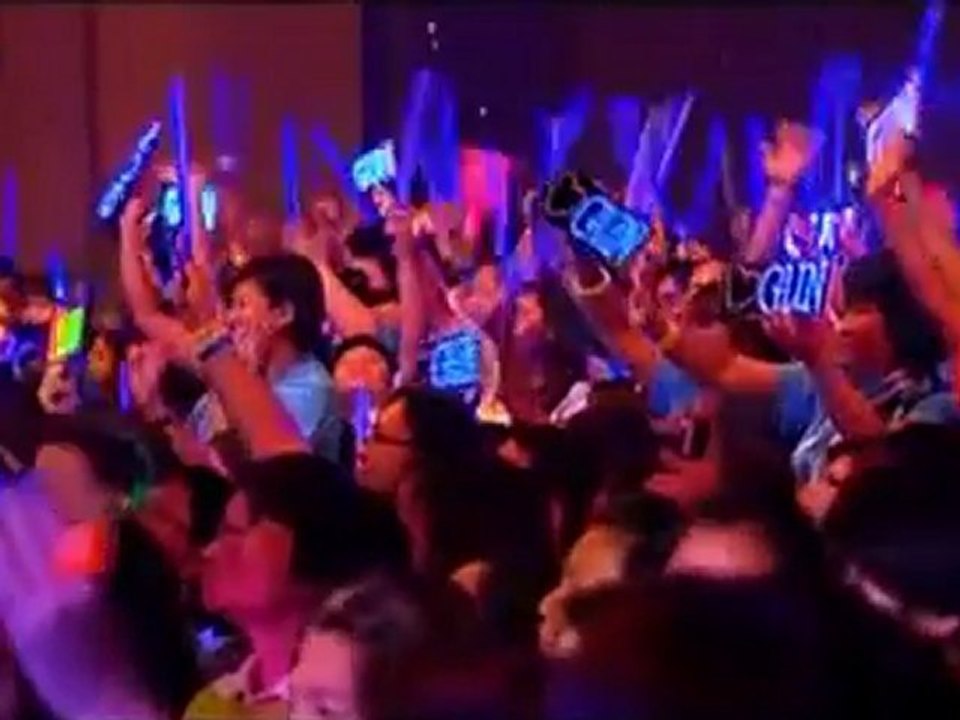 คอนเสิร์ต ถึงไหนถึงกัน 12/12