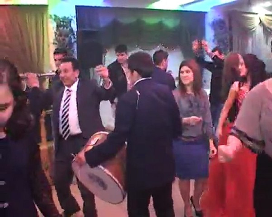DeryaileGökhanNişan2(00h42m55s-00h57m14s)