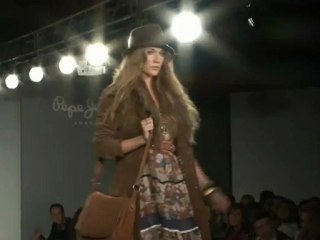 AW Catwalk - Womens 14