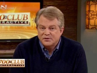 700 Club Interactive: Praying for the New Year  -  ...