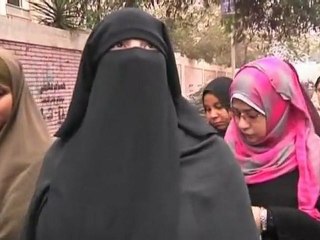 Egyptians vote in final round