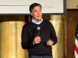 Romney takes aim at Obama in final Iowa pitch