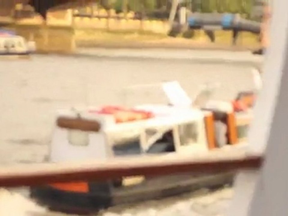 PEPE JEANS Singular Music Festival London, DELOREAN - Setting up