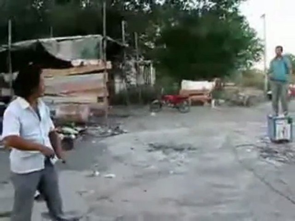 Awesome Slingshot Deadeye Demonstration