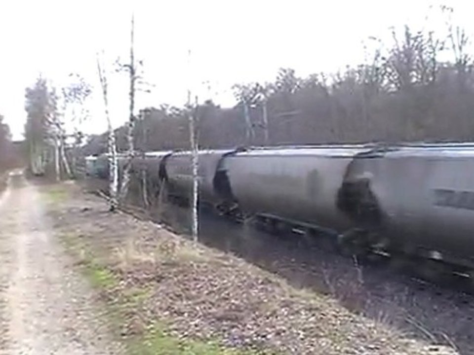 BB 37000 Fret avec train de céréales