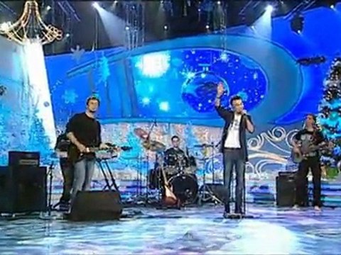 Daniel Max Dragomir - Tot Mai Sus(Revelion 2012)