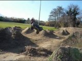 SAVAGE XS sur Piste Bmx