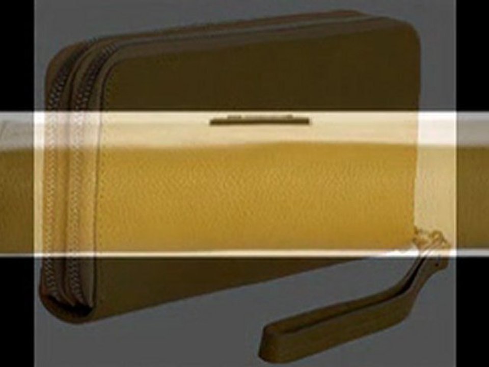 DKNY Vintage Leather Classics Zip-Around Wallet