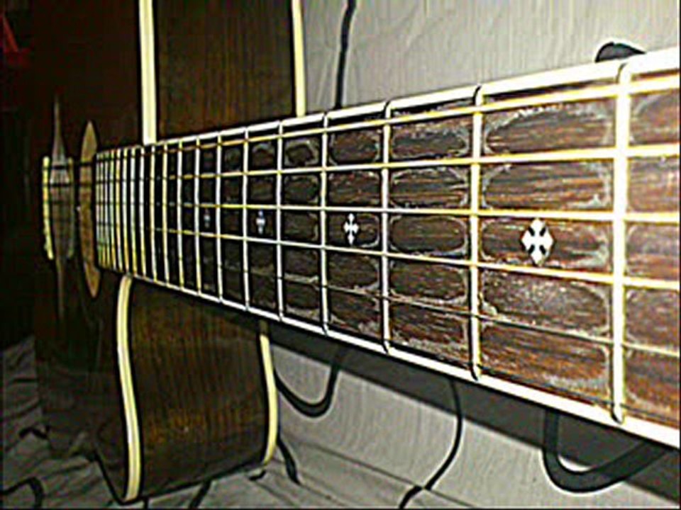 Guitare... (Tuning DADGAD)