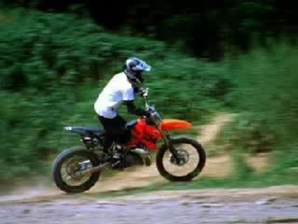 Moto crosse dans la poche
