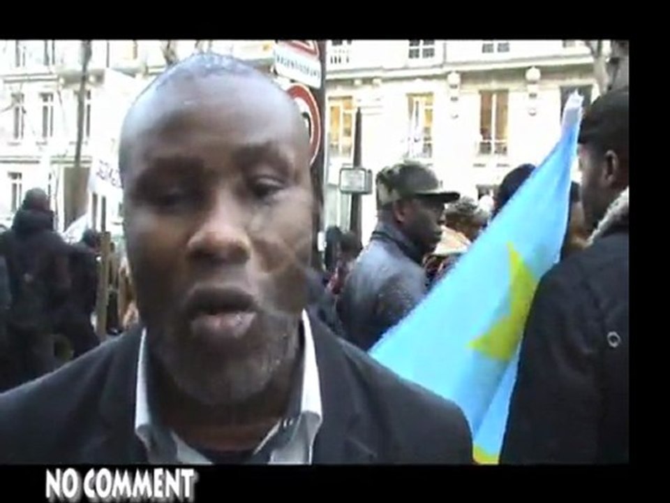 " Ba Combattants ba beleli na monoko ya mboka na Sit-in à la francophonie"