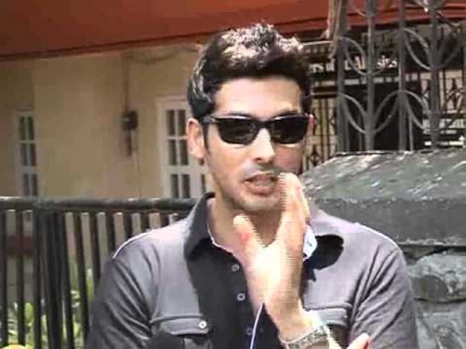 On The Sets Of 'Love Breakups Zindagi' - Zayed Khan & Diya Mirza
