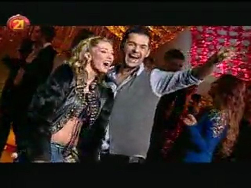 Adelina Tahiri - (RTV21 Kabare 2012) - www.lajmetsot.com