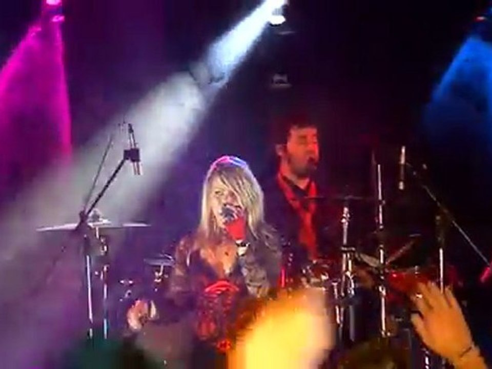 RAIN OVER ME _  PITBULL  interprété par AURÉLIE & NINO  de orchestre UFO