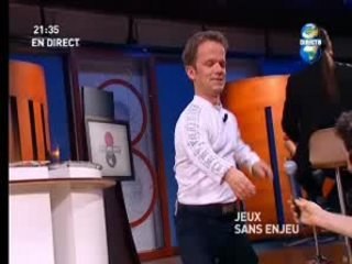 Passe- Partout chante