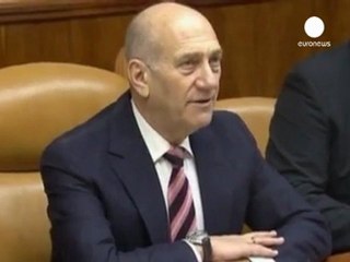 Ex-premier israeliano Olmert incriminato per sospetta...