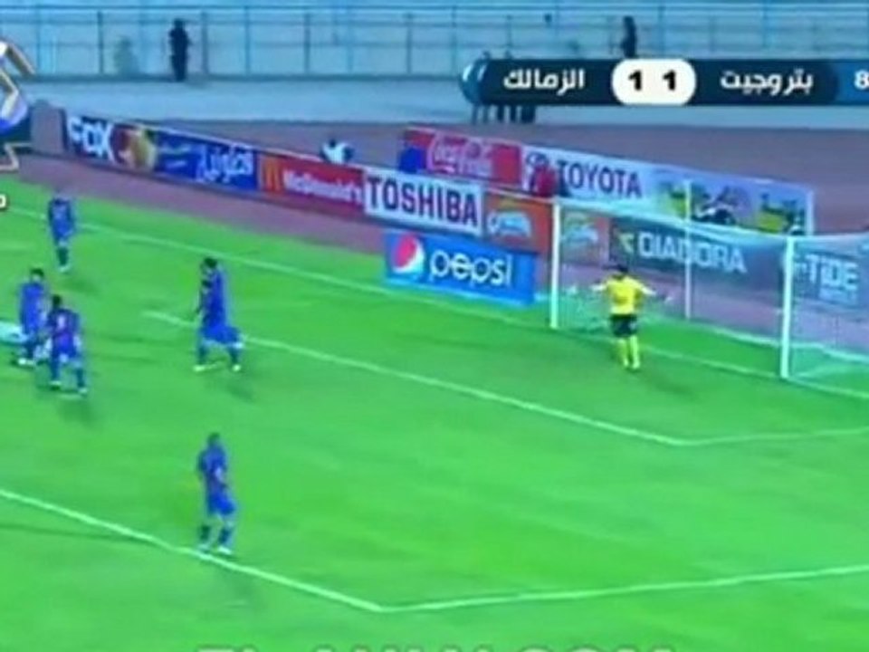Mido et Ahmed Hassan manquent leur chorégraphie !