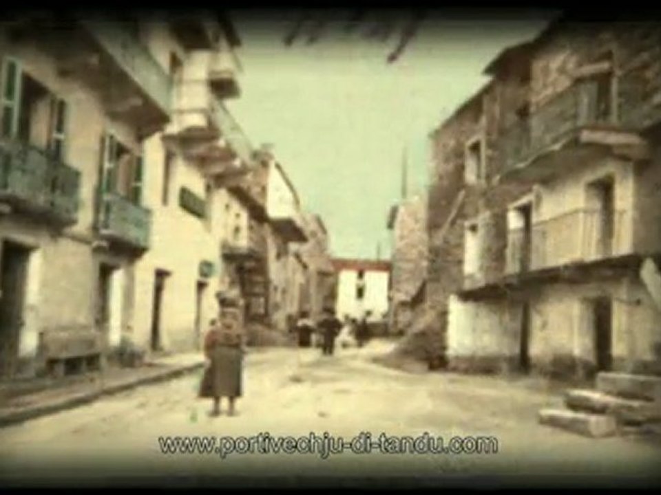 Portivechju di Tandu (4ème Vidéo) : Rue & Quartier de Portivechju.