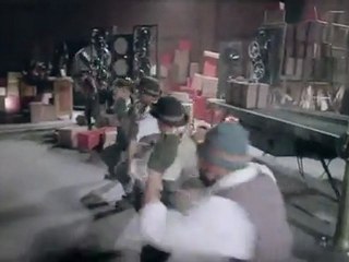 Santa Claus Is Coming To Town (Arthur Christmas Version)